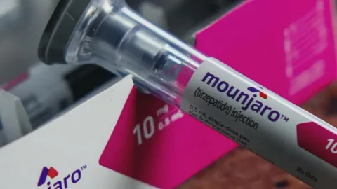 Safe weight loss injections at Live Light Clinic